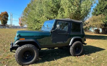 Jeep-Cj-7-1983-1