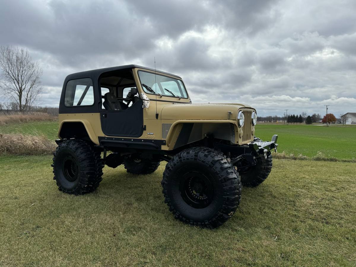 Jeep-Cj-7-1984-1