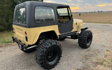 Jeep-Cj-7-1984-2