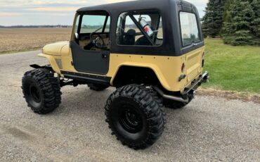 Jeep-Cj-7-1984-3