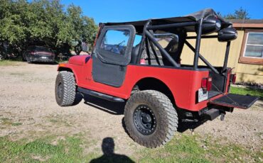 Jeep-Cj-7-1985-3