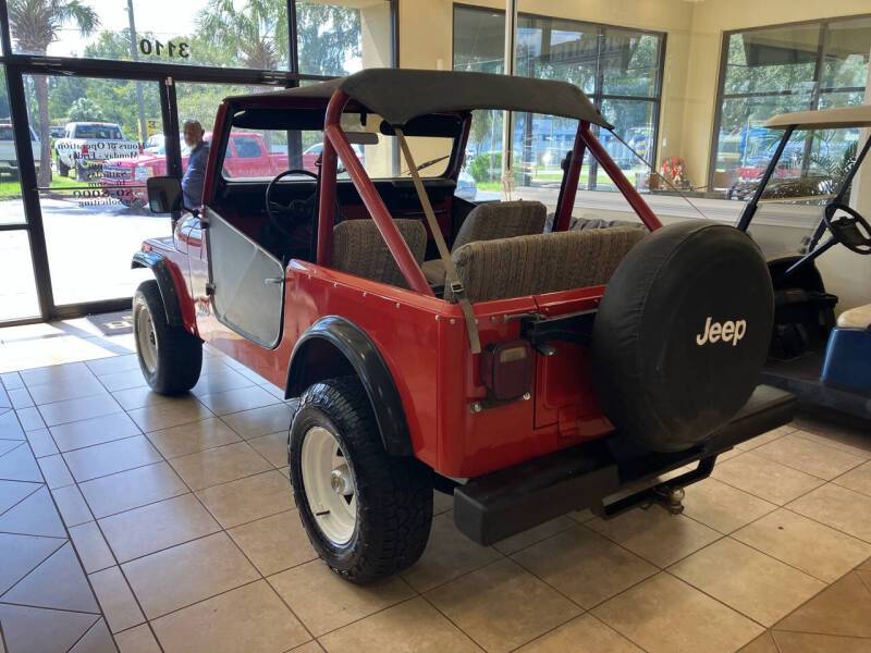 Jeep-Cj-7-open-body-std.-1984-1