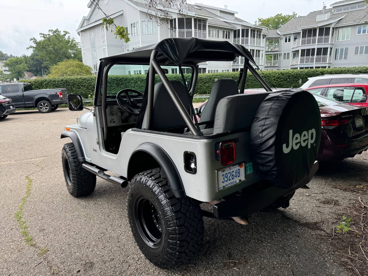 Jeep-Cj5-1977-18