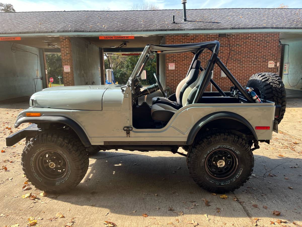 Jeep-Cj5-1980-5