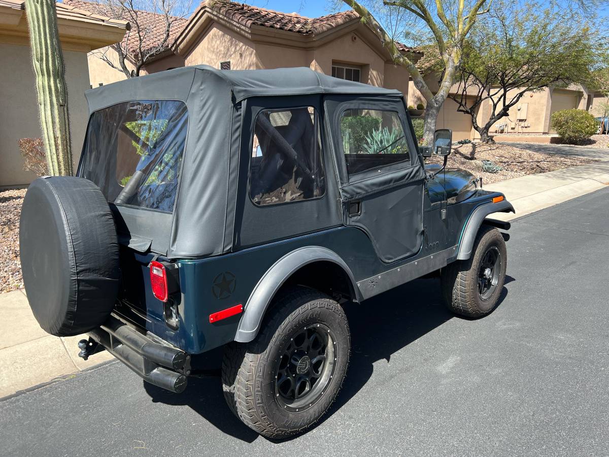 Jeep-Cj5-1980-9