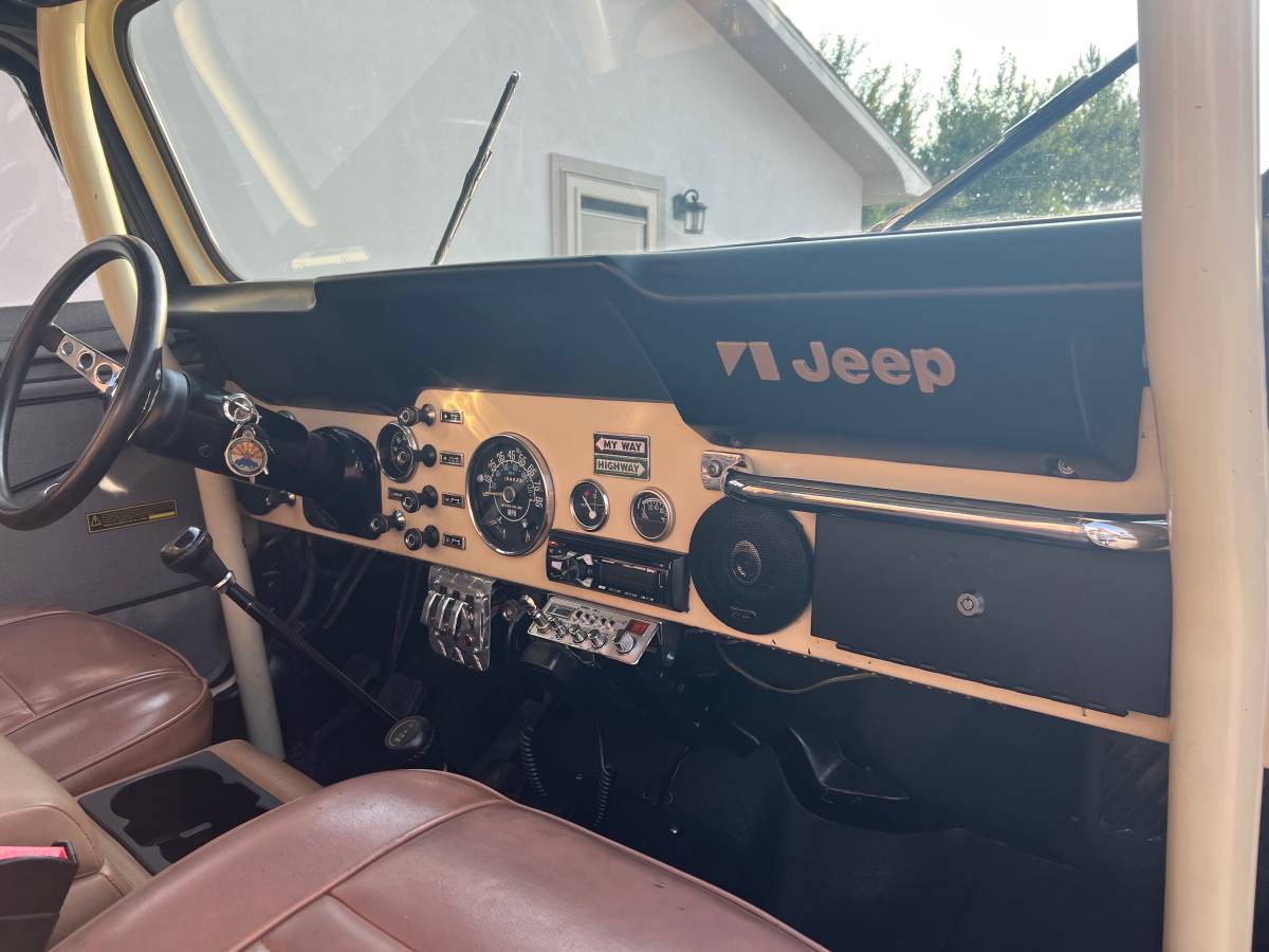 Jeep-Cj5-1982-4