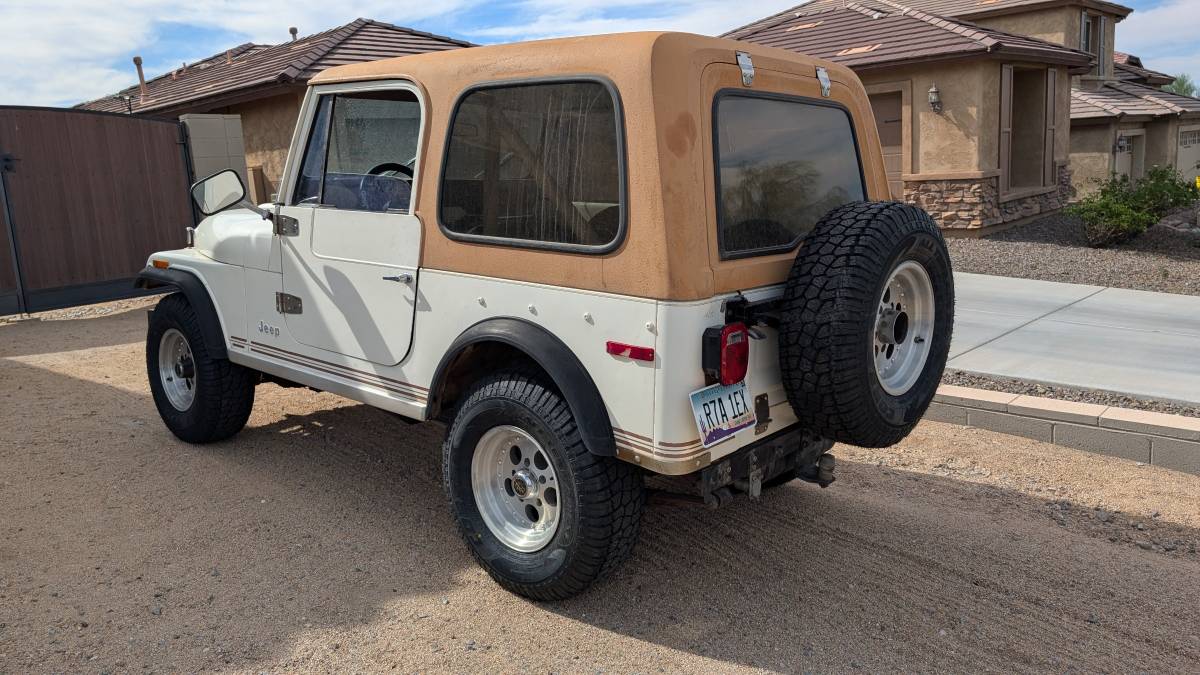 Jeep-Cj7-1978-5