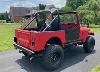 Jeep-Cj7-1983-3