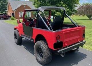 Jeep-Cj7-1983-4