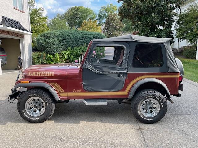 Jeep-Cj7-laredo-1986-2