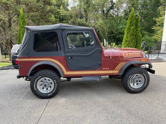 Jeep-Cj7-laredo-1986