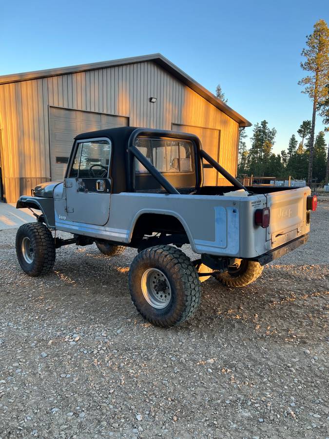 Jeep-Cj8-scrambler-1981-1