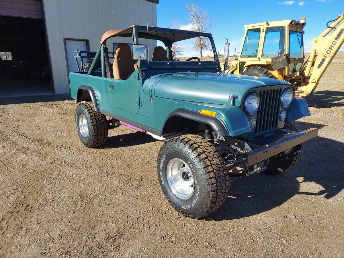 Jeep-Cj8-scrambler-1985