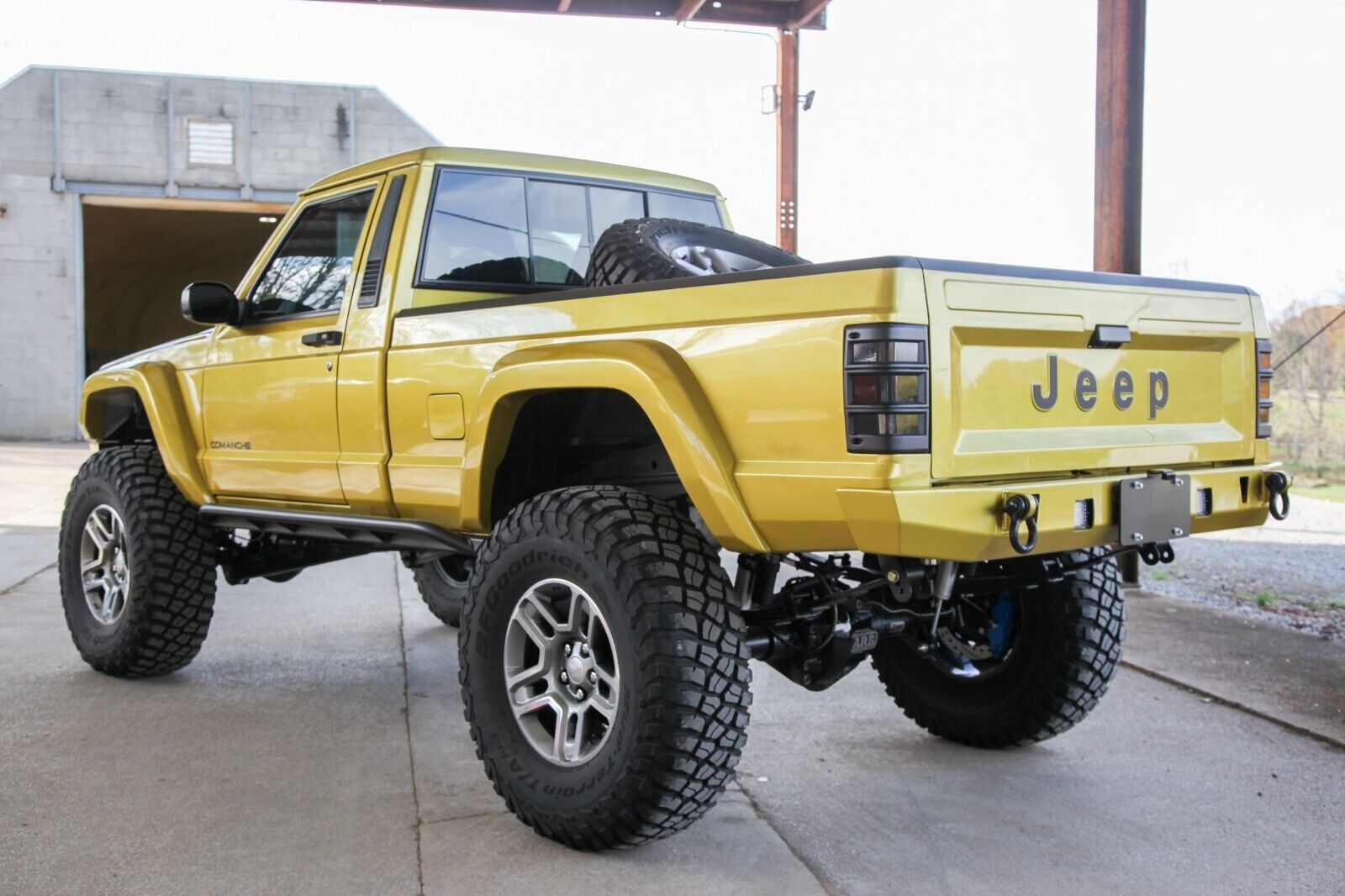 Jeep-Comanche-1989-5