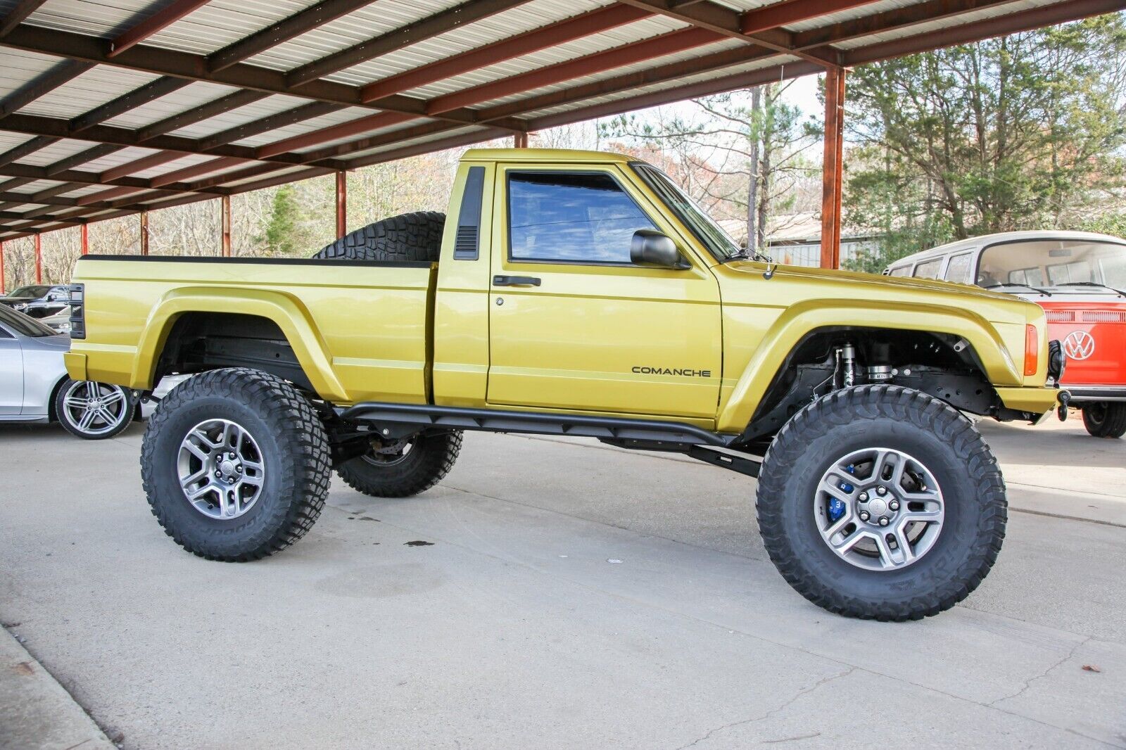 Jeep-Comanche-1989-8