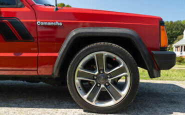 Jeep-Comanche-Pickup-1988-11