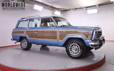 Jeep-GRAND-WAGONEER-1987-1