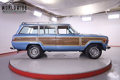 Jeep-GRAND-WAGONEER-1987-3