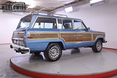 Jeep-GRAND-WAGONEER-1987-5