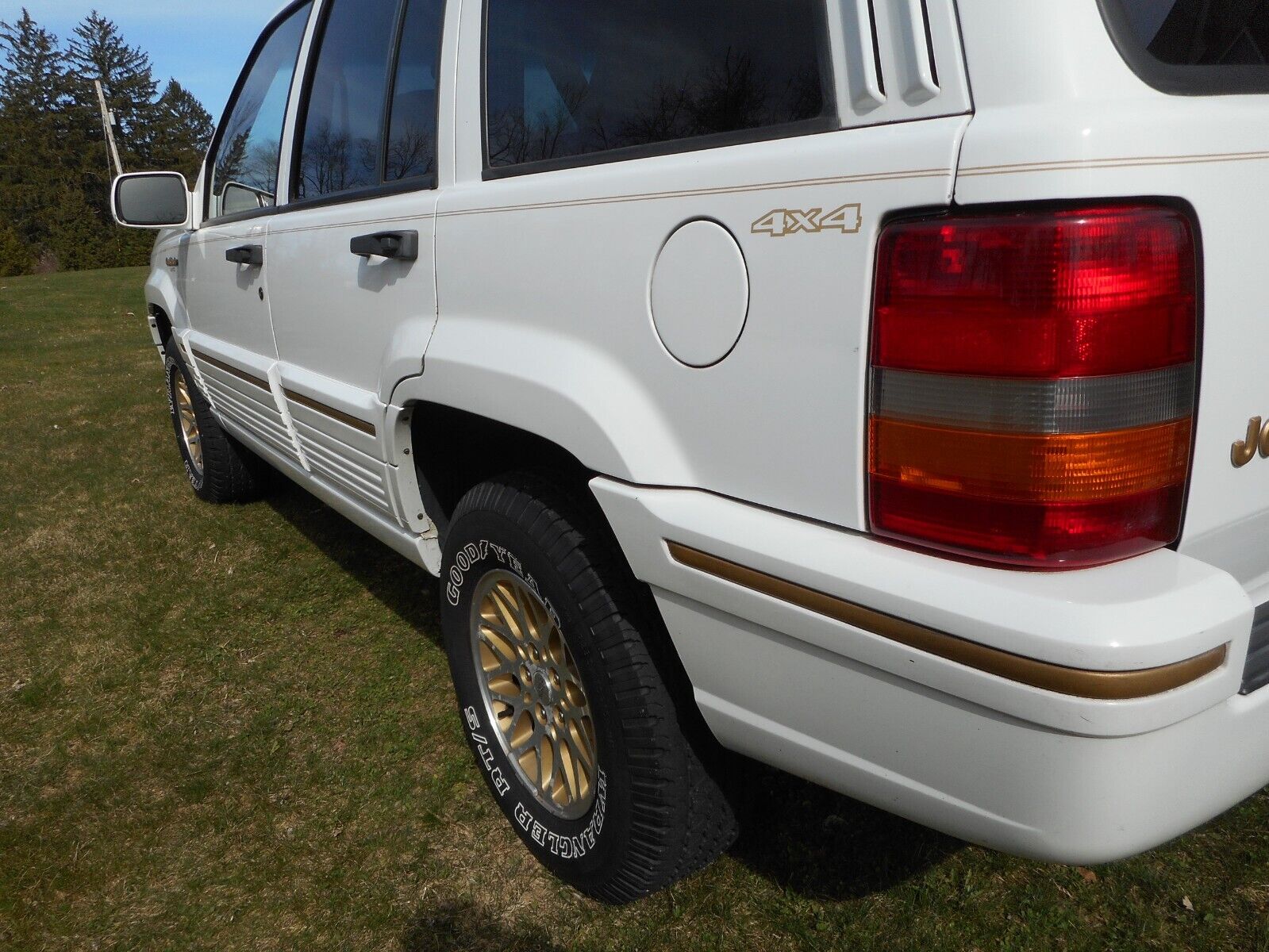 Jeep-Grand-Cherokee-1995-11