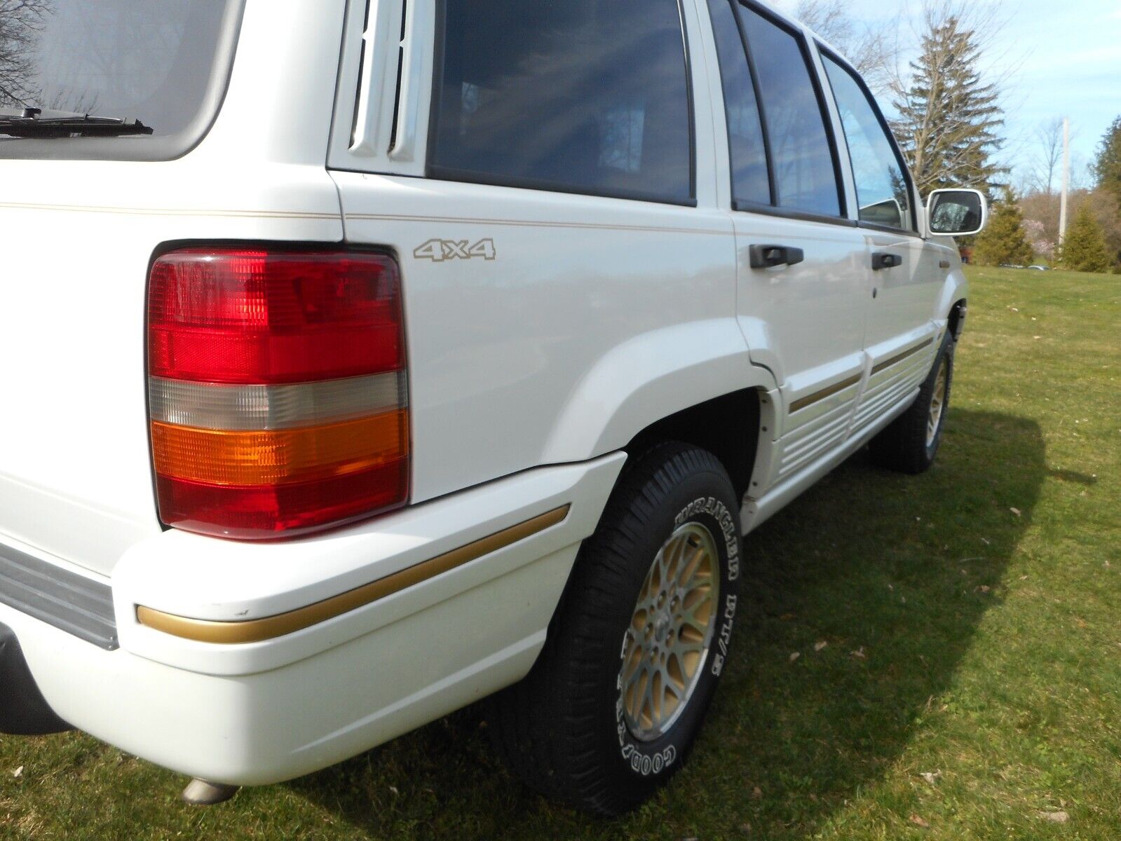 Jeep-Grand-Cherokee-1995-15