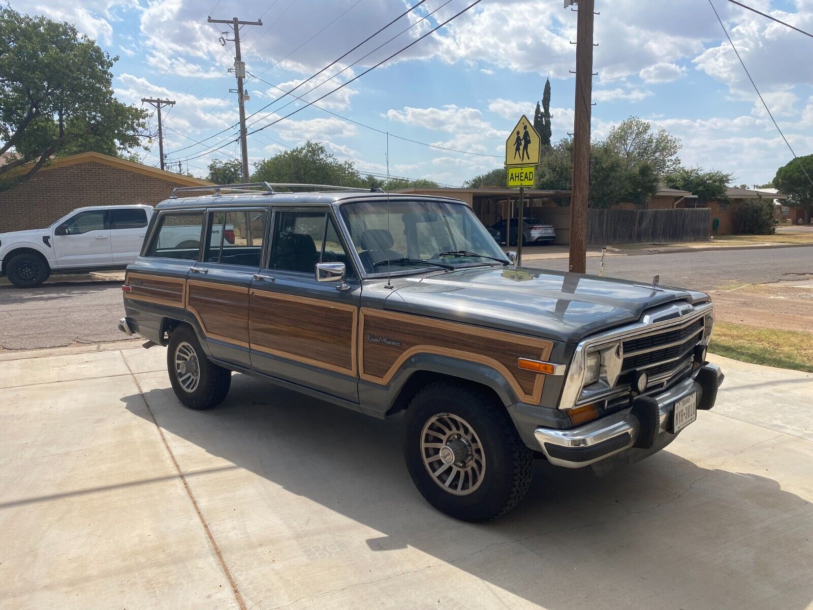 Jeep-Grand-Wagoneer-Break-1988-12