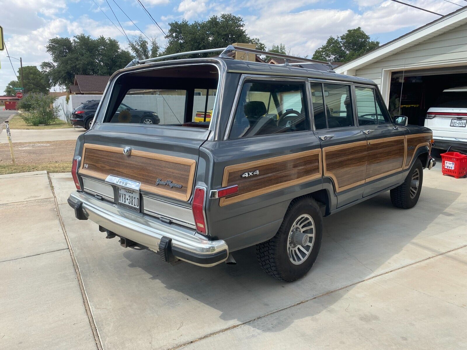 Jeep-Grand-Wagoneer-Break-1988-14