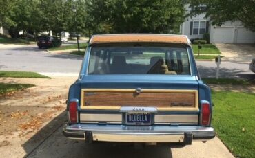 Jeep-Grand-Wagoneer-SUV-1987-5