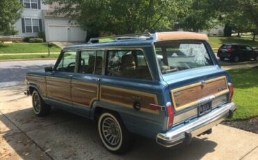 Jeep-Grand-Wagoneer-SUV-1987-6