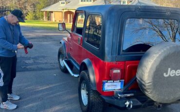 Jeep-Renegade-1986-6