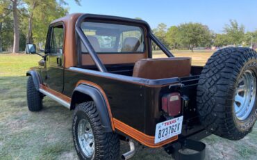 Jeep-Scrambler-1983-34