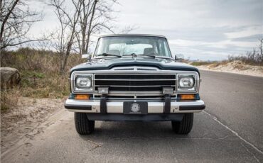 Jeep-Wagoneer-1988-17