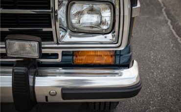 Jeep-Wagoneer-1988-19