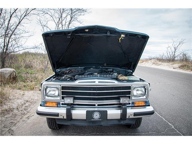 Jeep-Wagoneer-1988-6