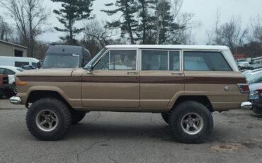 Jeep-Wagoneer-Break-1968-2