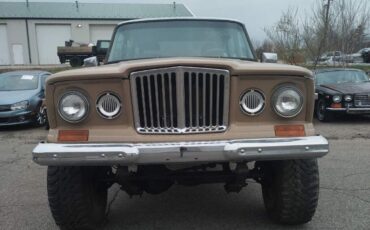 Jeep-Wagoneer-Break-1968-5