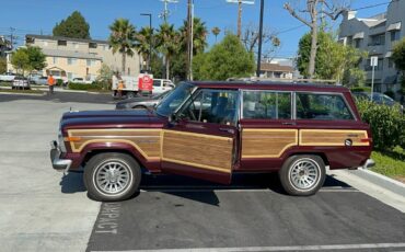 Jeep-Wagoneer-Break-1987-1