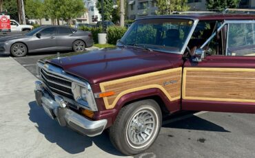 Jeep-Wagoneer-Break-1987-2