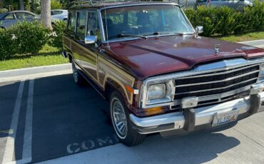 Jeep-Wagoneer-Break-1987-4