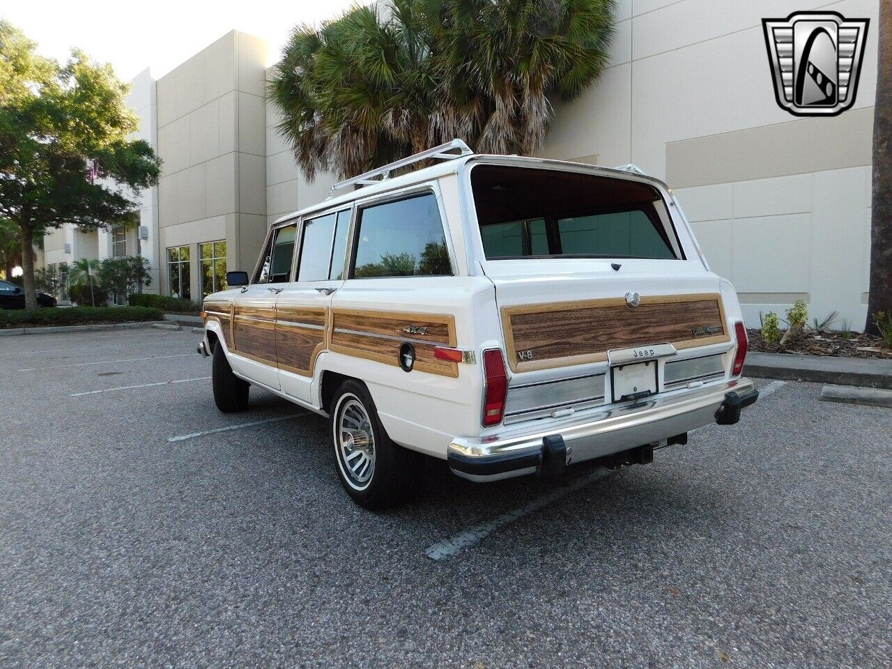 Jeep-Wagoneer-Cabriolet-1990-8