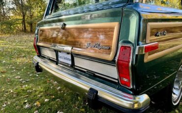 Jeep-Wagoneer-SUV-1984-19