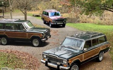 Jeep Wagoneer SUV 1984