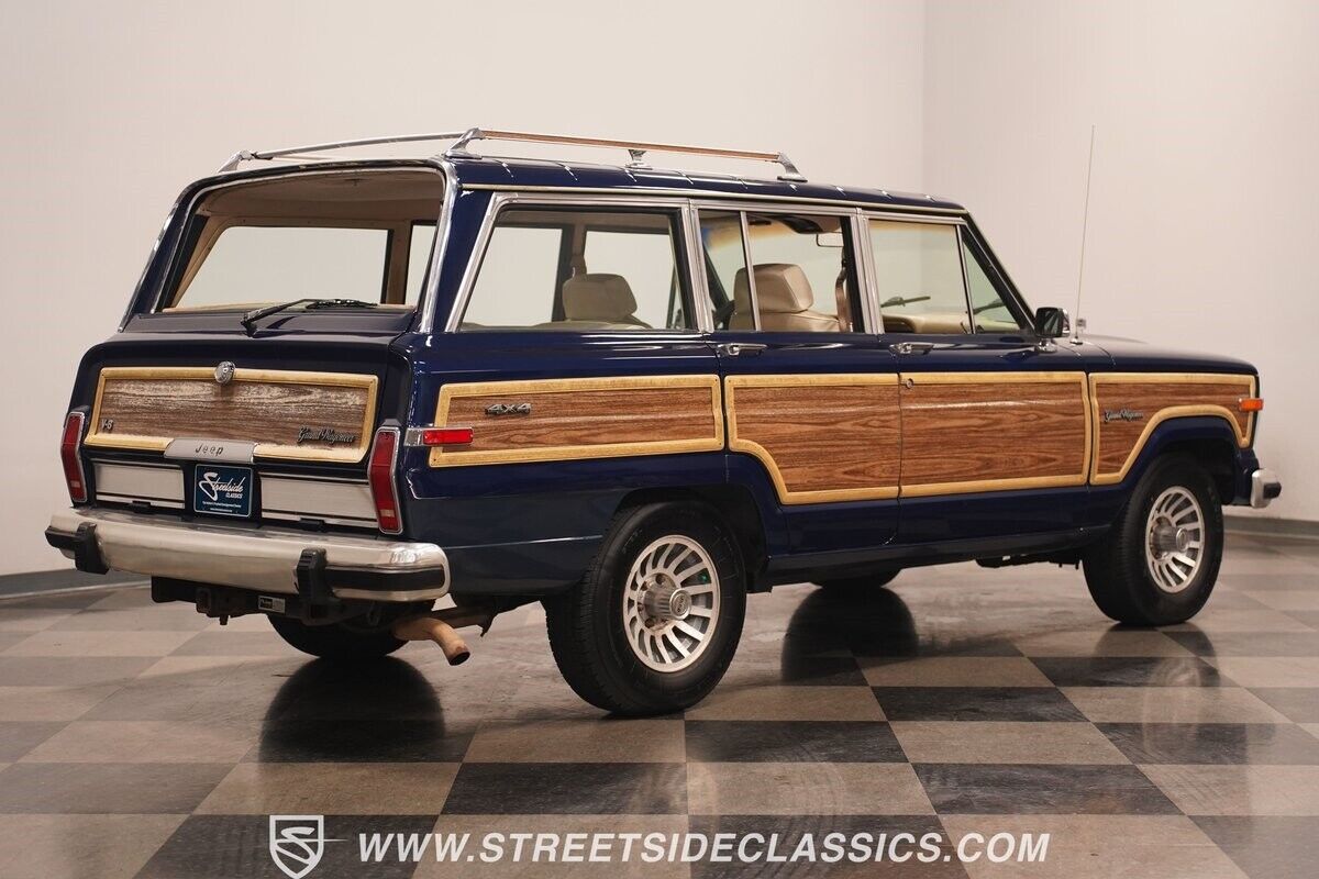 Jeep-Wagoneer-SUV-1989-15