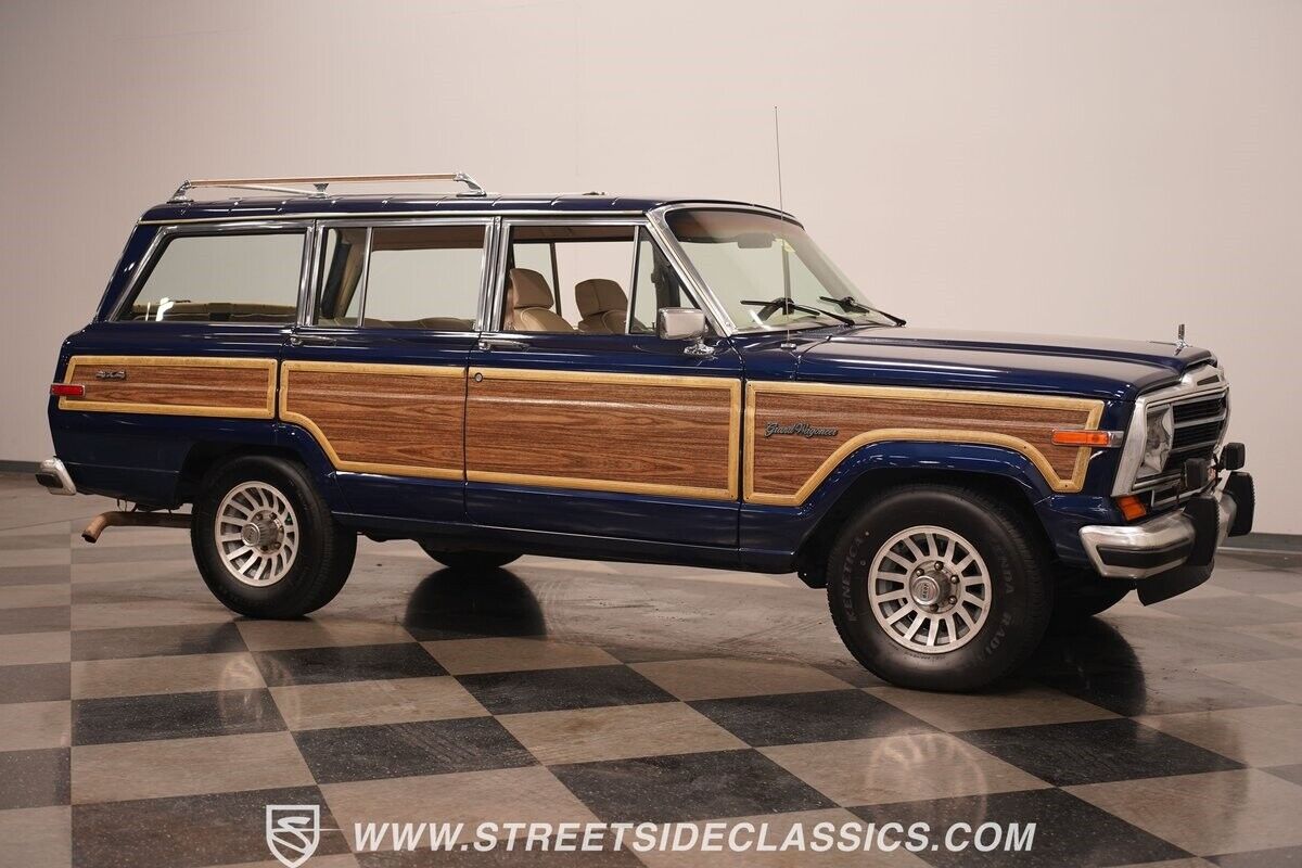 Jeep-Wagoneer-SUV-1989-18