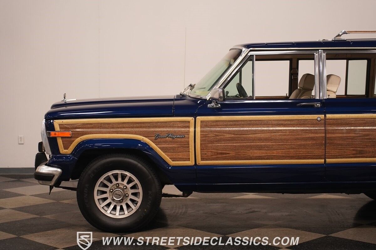 Jeep-Wagoneer-SUV-1989-25