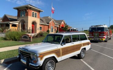 Jeep-Wagoneer-SUV-1991-1