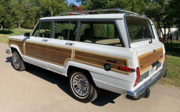 Jeep-Wagoneer-SUV-1991-13