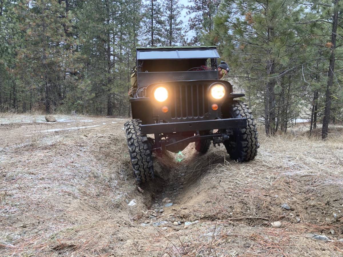 Jeep-Willys-cj2a-1947-14