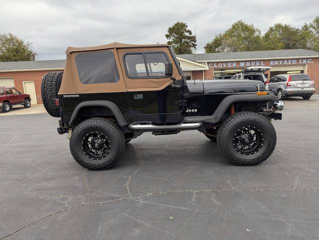 Jeep-Wrangler-1988-3