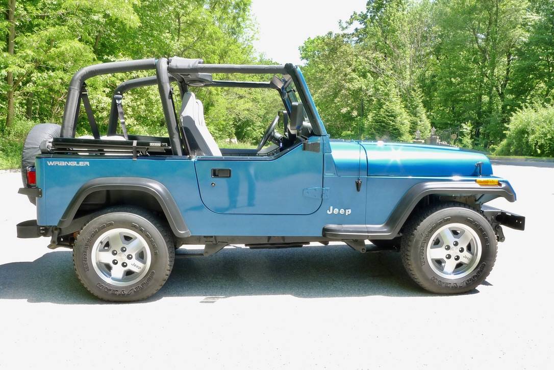 Jeep-Wrangler-1993-10